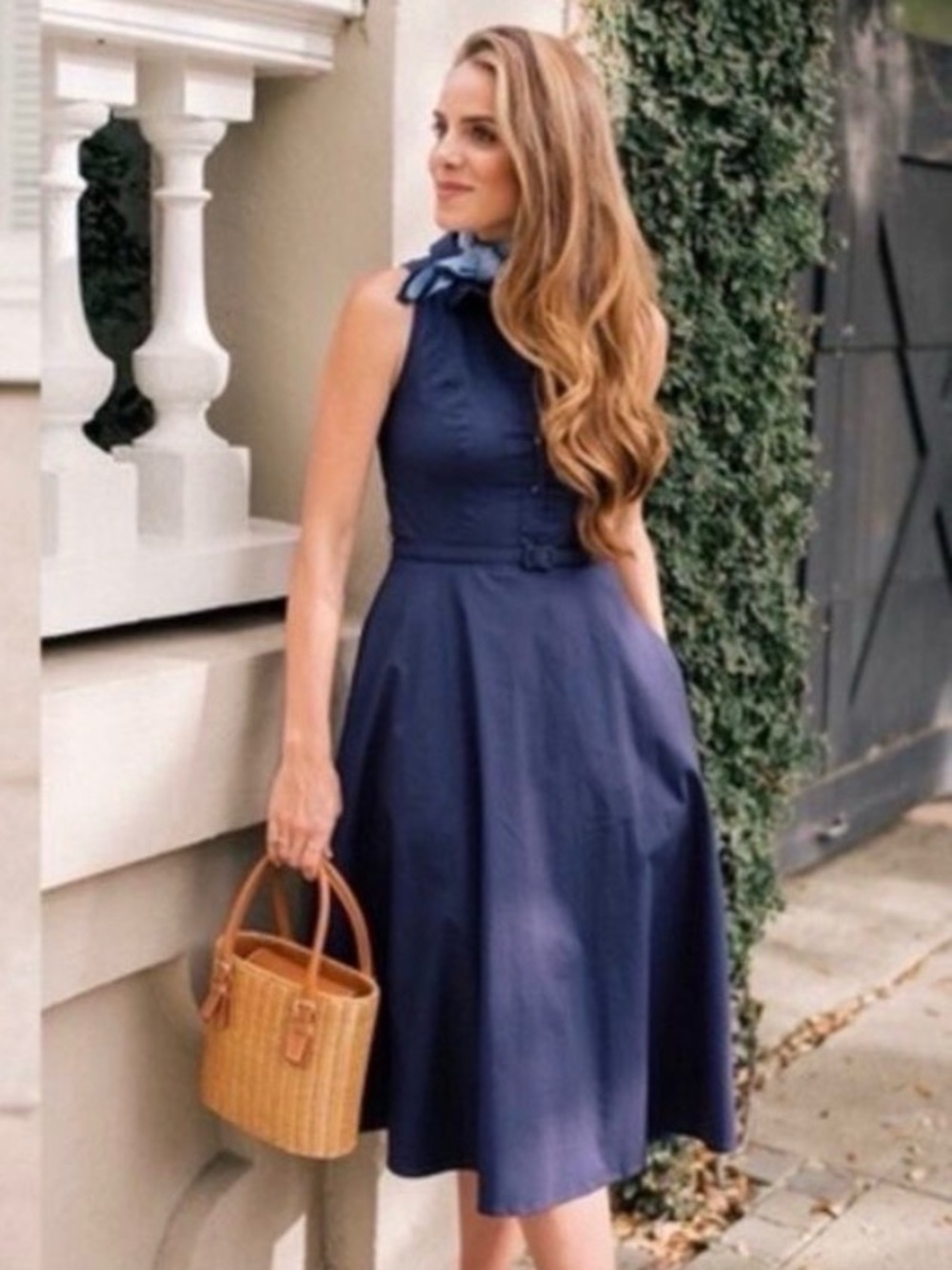 Gal Meets Glam Rose - Navy Blue Sleeveless Collared Midi Dress - Size 8